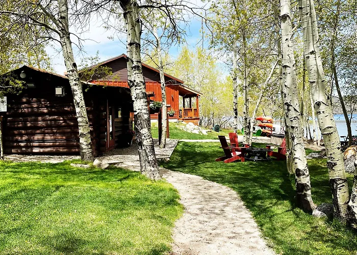 Lakeside And Marina Resort
